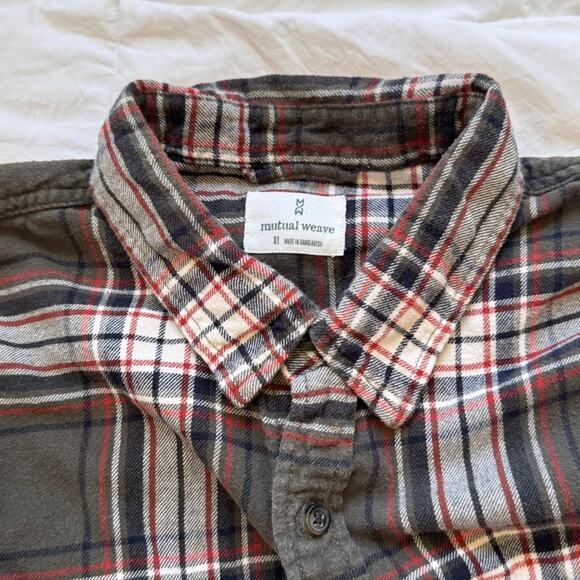 mutual weave Gray plaid flannel button up shirt sz XL casual country outdoors - Picture 3 of 8